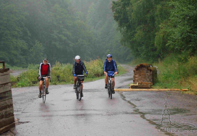 03_Skoro 40 km za deste.jpg